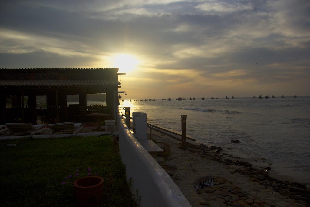 Punta Ballenas Mancora Lodge Exterior foto